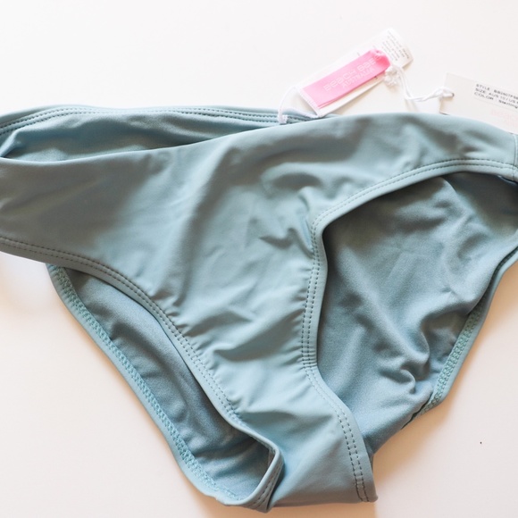 Beach Babe Two Piece Swim Set Size 6 - Picture 3 of 4